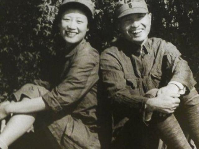 國防部長是干什么的，職責(zé)與重要性解析，國防部長職責(zé)與重要性解析，守護(hù)國家安全的重要角色