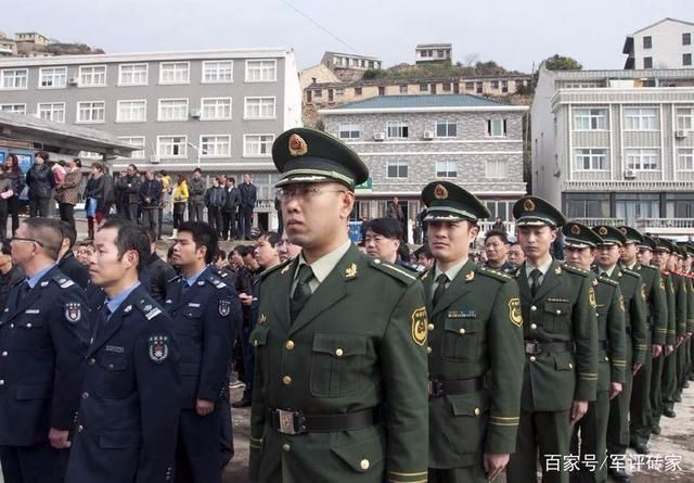 警備區(qū)權(quán)力詳解，究竟權(quán)力大小如何？，警備區(qū)權(quán)力深度解析，權(quán)力范圍與大小揭秘