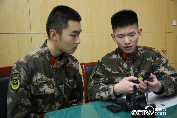 國(guó)防軍事頻道大家談，深度探討軍事話題，共筑國(guó)防強(qiáng)國(guó)夢(mèng)，國(guó)防軍事頻道深度探討，共筑國(guó)防強(qiáng)國(guó)夢(mèng)，軍事話題大家談