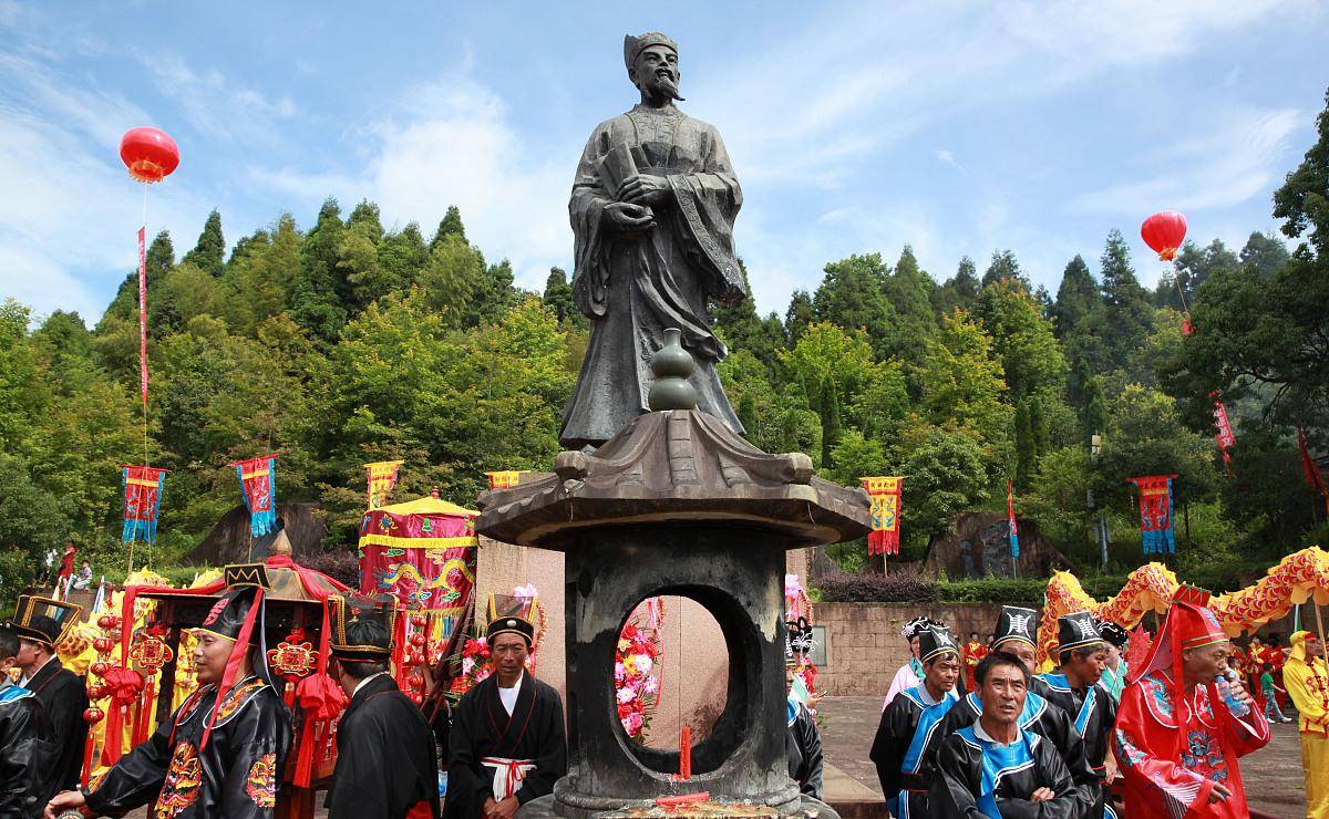 一統(tǒng)江山劉伯溫與生肖傳奇，劉伯溫一統(tǒng)江山與生肖傳奇故事