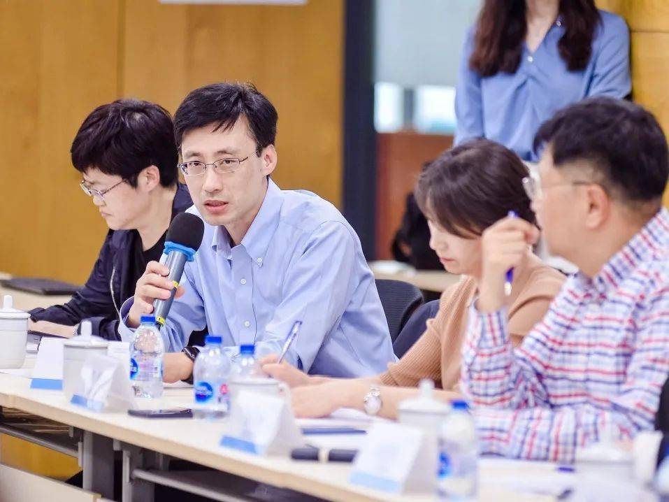 王中王一肖中持嗎？深度解析背后的故事與真相，揭秘王中王一肖背后的故事與真相，深度解析與真相探討