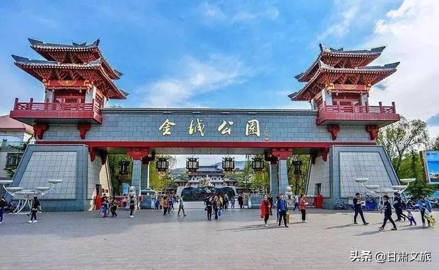 暑假旅游景點推薦國內(nèi)，暢游中國最美的風(fēng)景勝地，暑假國內(nèi)旅游勝地推薦，暢游中國絕美風(fēng)景勝地