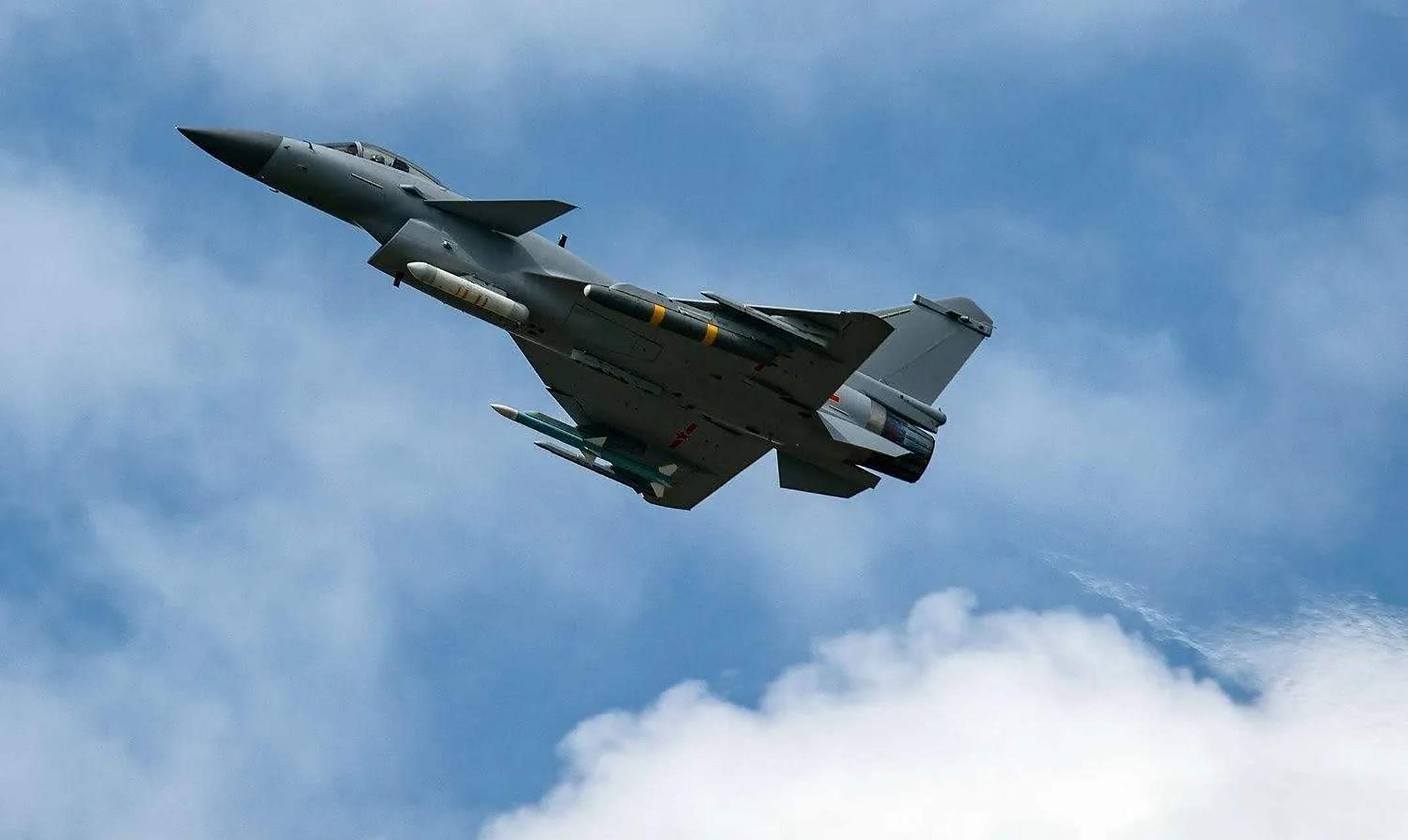 殲十C，中國空軍新一代戰(zhàn)斗機(jī)的卓越性能與技術(shù)創(chuàng)新，殲十C，中國空軍新一代戰(zhàn)斗機(jī)的卓越性能及技術(shù)創(chuàng)新揭秘