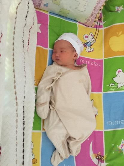 半夜發(fā)燒39度處理方法，及時應(yīng)對，保護健康，半夜發(fā)燒39度應(yīng)急處理方法，守護健康必須掌握的急救措施。