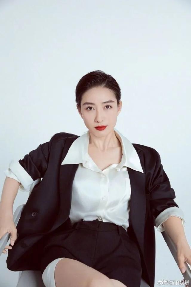 陶昕然個(gè)人資料，揭秘璀璨明星的生平，陶昕然個(gè)人生平揭秘，璀璨明星的私密檔案