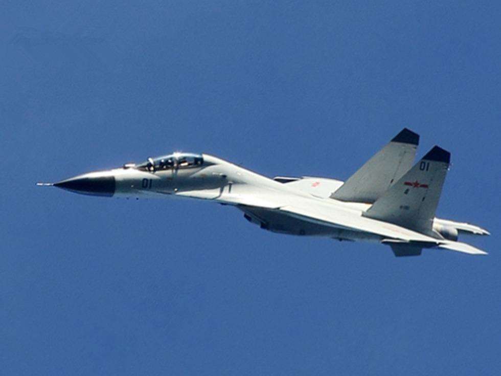 殲-11D戰(zhàn)斗機(jī)，中國空中力量的璀璨明珠，殲-11D戰(zhàn)斗機(jī)，中國空中力量的耀眼明珠
