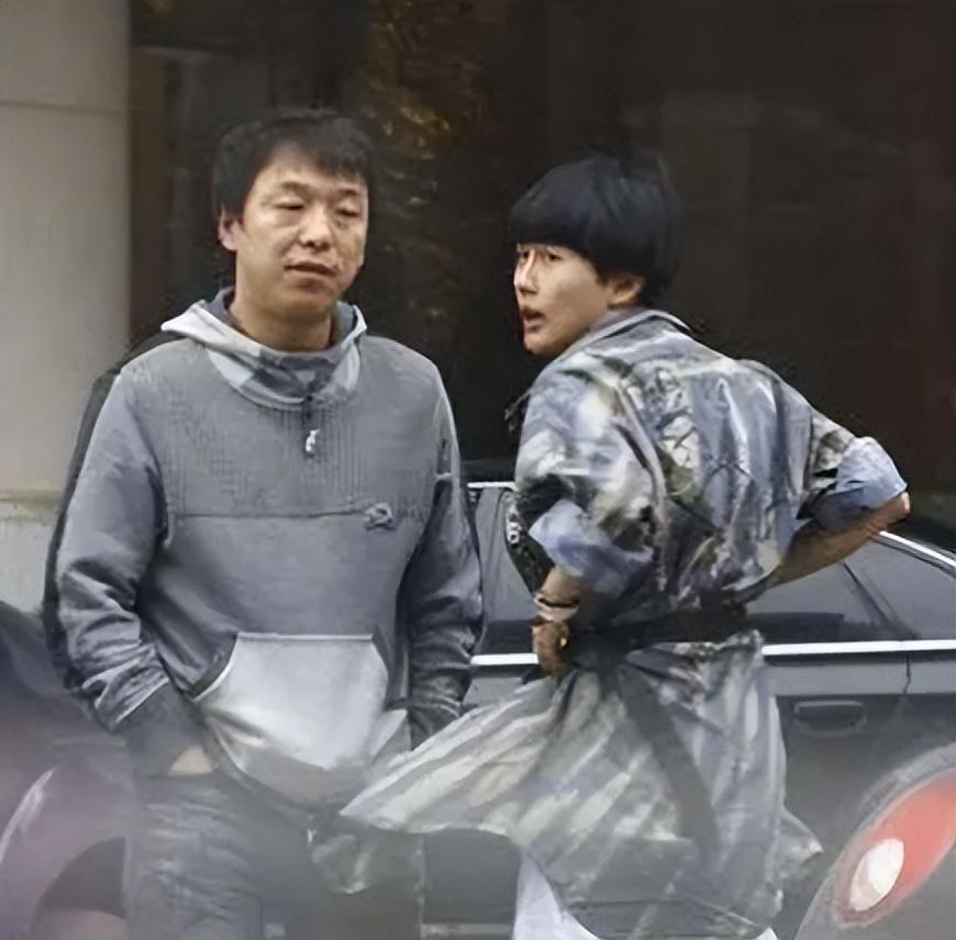 黃渤老婆的個(gè)人資料，揭秘背后的神秘面紗，黃渤老婆神秘面紗揭秘，個(gè)人資料顯示其非凡魅力