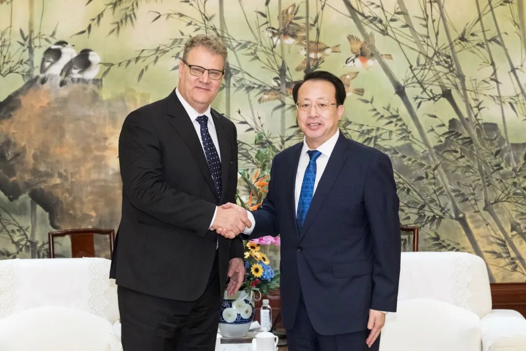 國(guó)際新聞?lì)^條，全球動(dòng)態(tài)一網(wǎng)打盡，全球風(fēng)云變幻，國(guó)際新聞?lì)^條總覽