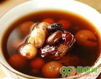 吃什么補血最快——補血食物的全方位解析，快速補血食譜，全方位解析補血食物助你恢復元氣