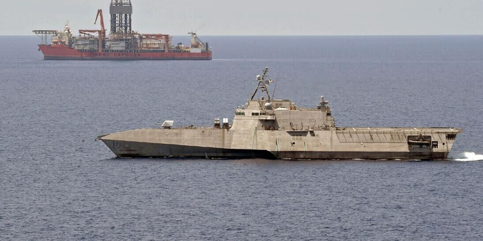美艦在南海的最新動態(tài)，深度解析與觀察，南海美軍艦艇最新動態(tài)深度解析，美艦行動觀察與剖析