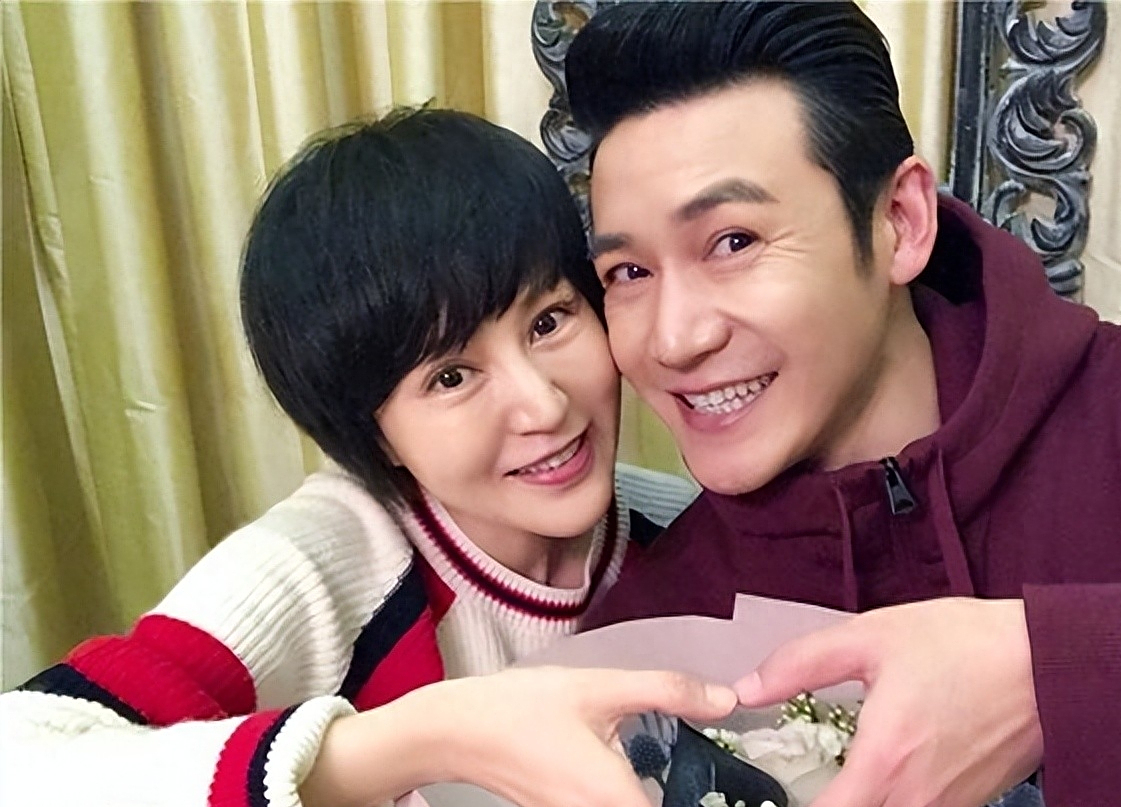 郭京飛老婆與陸毅老婆，娛樂圈中的低調(diào)幸福，郭京飛與陸毅妻子，娛樂圈低調(diào)幸福的典范