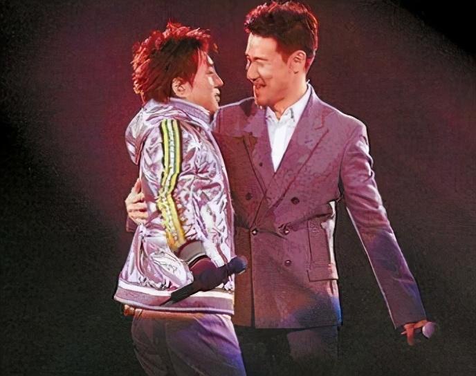 張學(xué)友身價揭秘，探究歌神的財富積累，張學(xué)友身價揭秘，歌神的財富積累探究