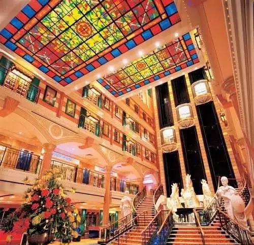 國(guó)內(nèi)豪華郵輪旅游線路，探索豪華郵輪旅游的全新體驗(yàn)，探索國(guó)內(nèi)豪華郵輪旅游線路，全新體驗(yàn)的啟航之旅