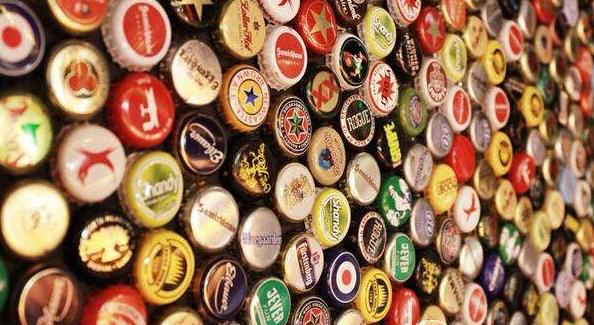 喝啤酒的好處和壞處，深入了解啤酒對人體的影響，啤酒對人體的影響，好處與壞處的深入了解