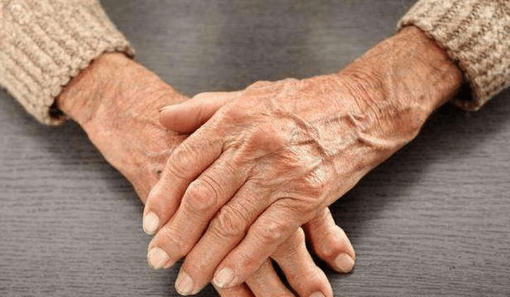 年輕人得風(fēng)濕的原因，探究與預(yù)防策略，年輕人得風(fēng)濕的原因探究及預(yù)防策略